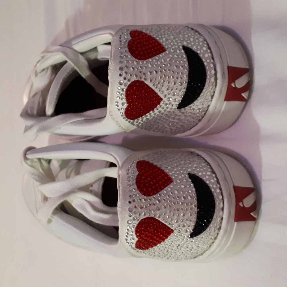 Sketchers sneaker